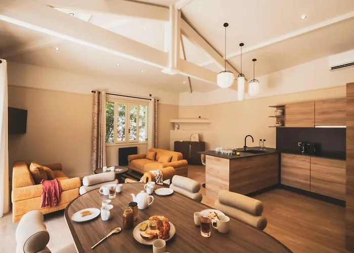 Parc Victoria * סן-ז'אן-דה-לוז